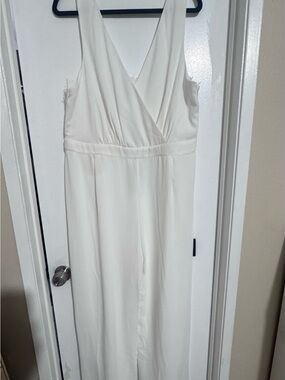 Lulu's Off White V-Neck Sleeveless Jumpsuit